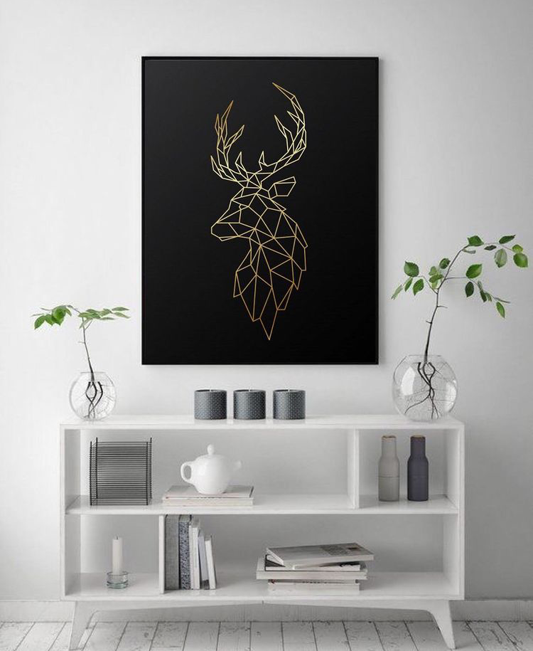 GOLDEN GEOMETRICAL DEER HEAD – SINGLE WALL ART