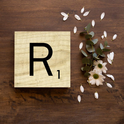 SCRABBLE LETTER “R”