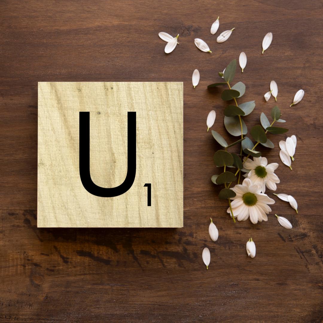 SCRABBLE LETTER “U”